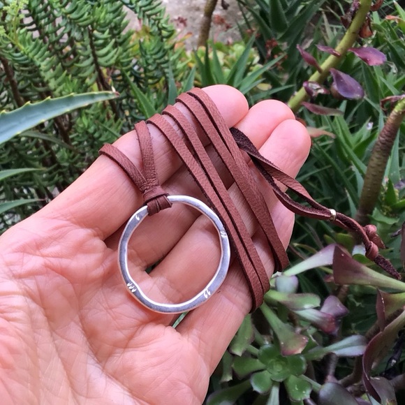 New Sundance Charm Leather Cord Necklace - Picture 4 of 8